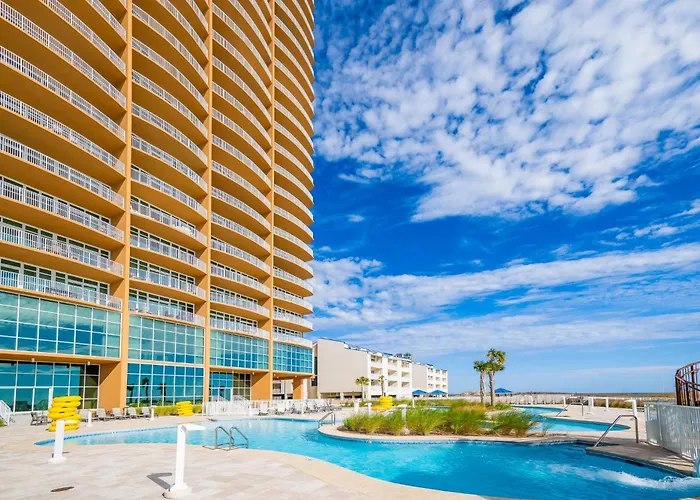 Phoenix Gulf Towers 1803